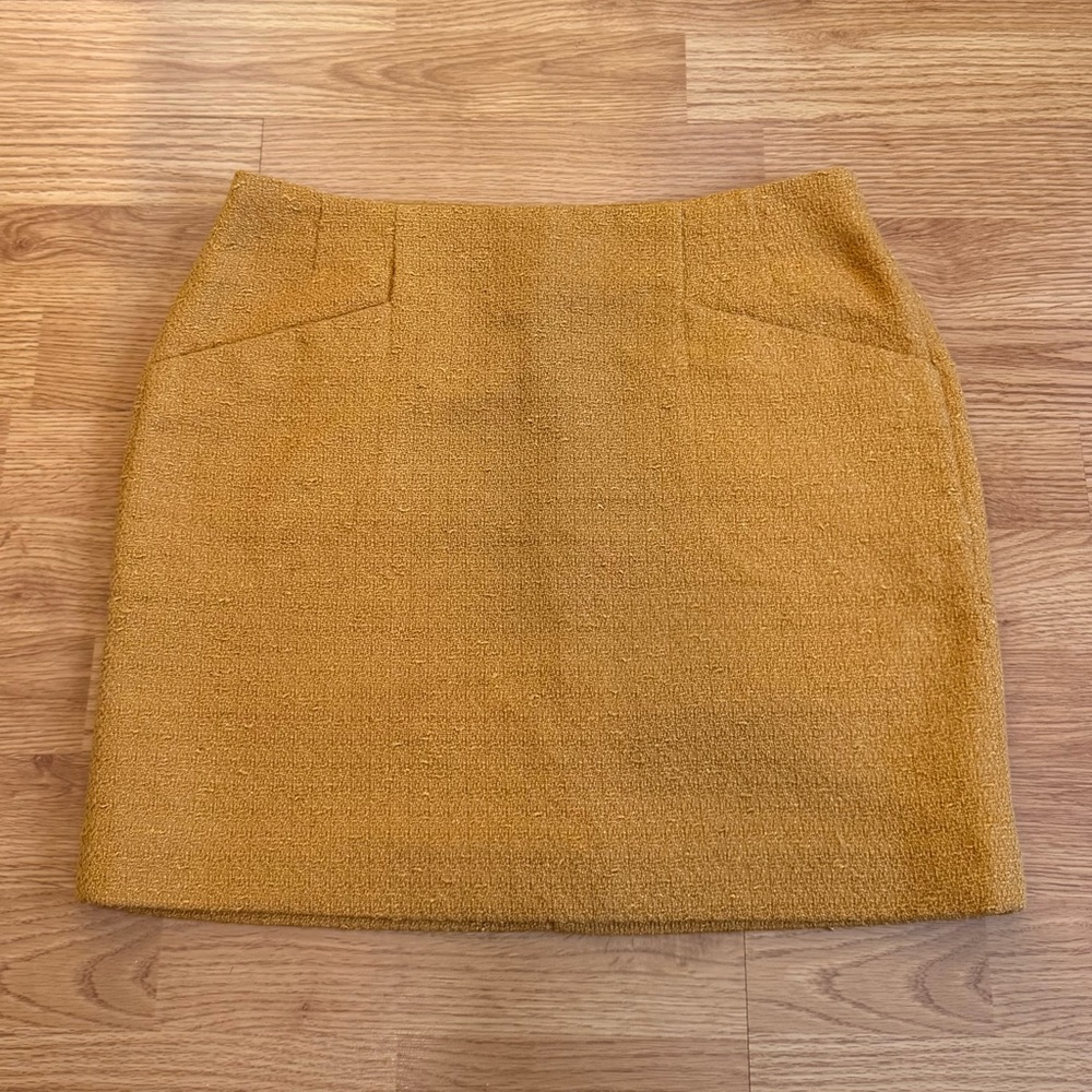Textured Outback Red Mustard Skirt